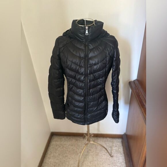 Calvin Klein black packable light weight hooded down coat size S - Picture 1 of 16